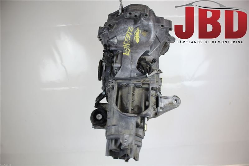 Audi 80 Avant (8C5 / B4) Manual Gearbox – OEM & Reconditioned Transmission - Image 3