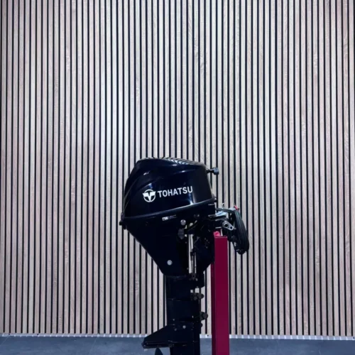 Tohatsu MFS9.8 outboard engine